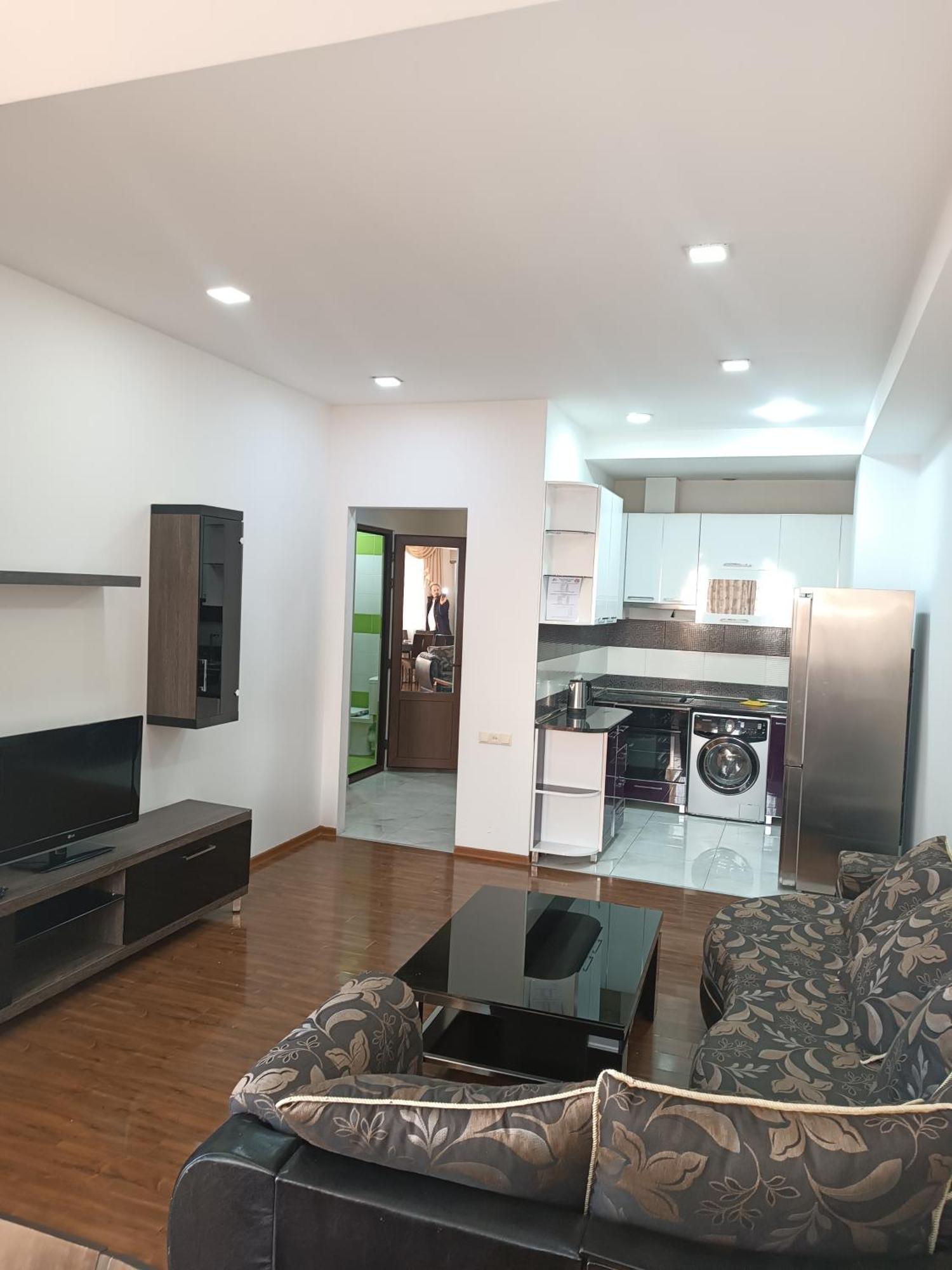 Rent Inn Yerevan On Buzand Street Exterior foto
